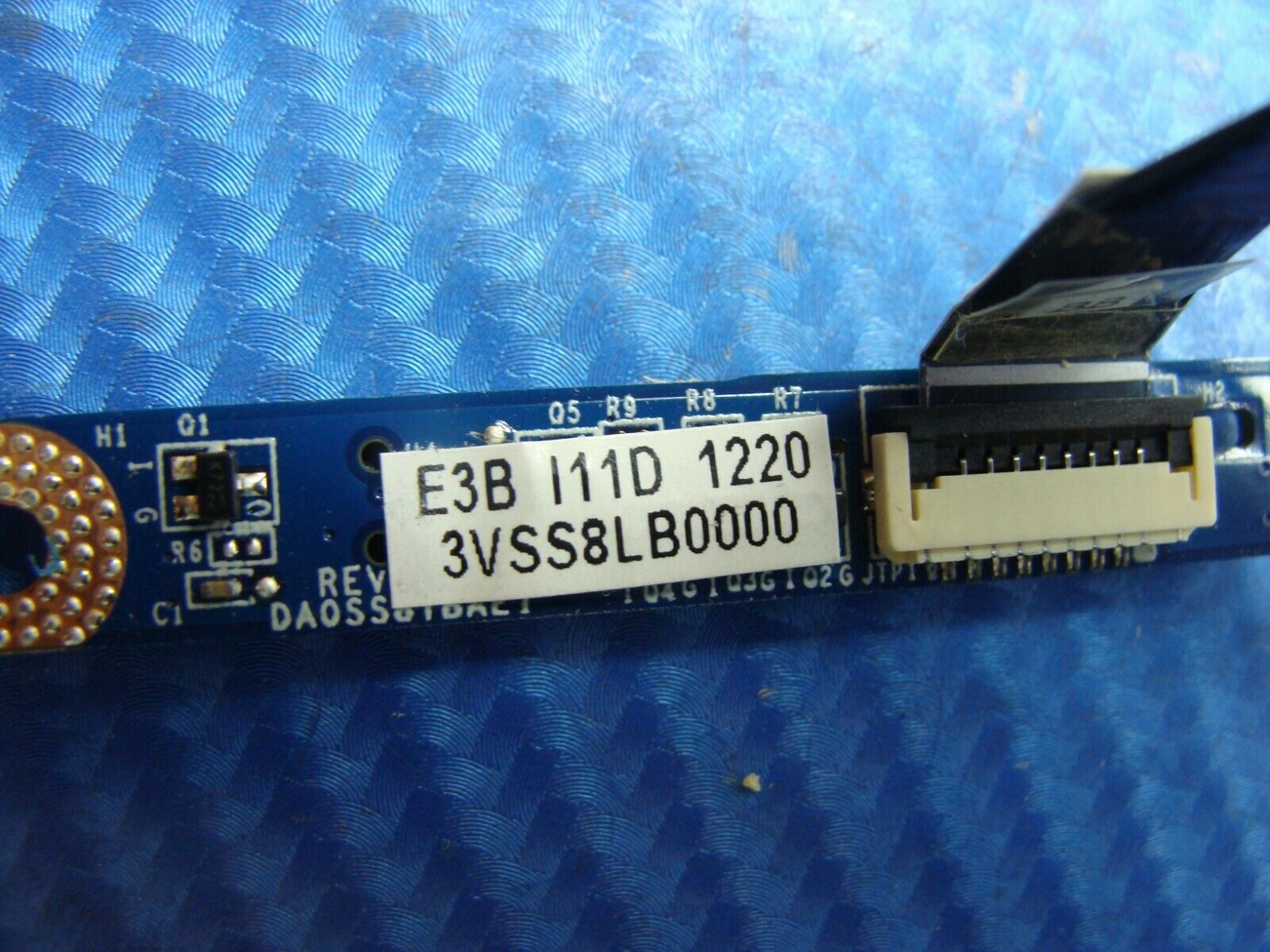 Dell XPS L511Z 15.6 Dell XPS L511Z 15.6